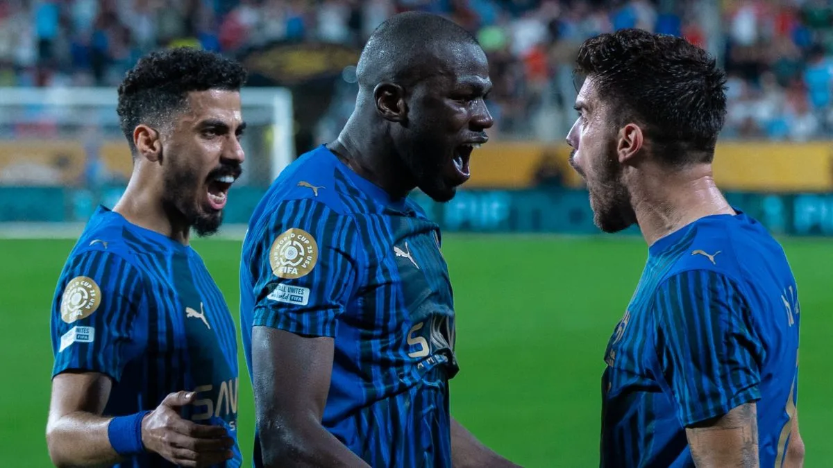 الهلال يسجل إنجازاً تاريخياً ويخرج مانشستر سيتي من كأس العالم للأندية الهلال يسجل إنجازاً تاريخياً ويخرج مانشستر سيتي من كأس العالم للأندية