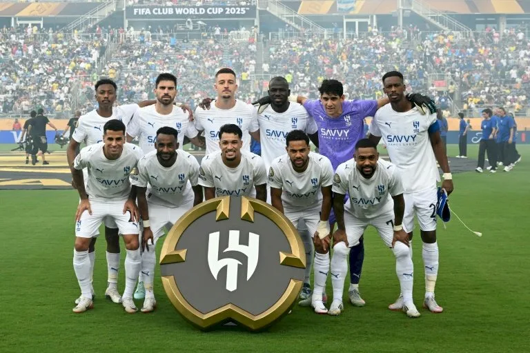 الهلال يعتذر عن عدم المشاركة بسبب تعب لاعبيه الهلال يعتذر عن عدم المشاركة بسبب تعب لاعبيه