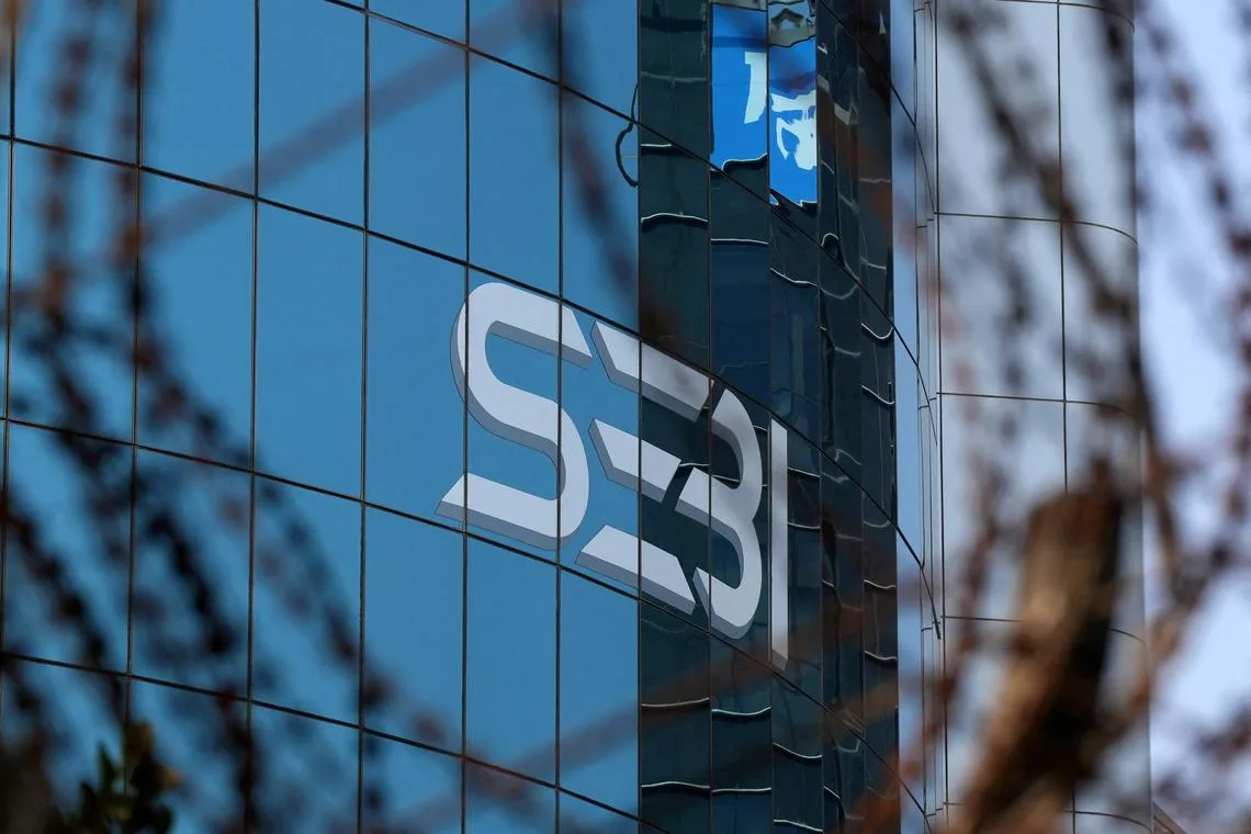 الهند تحظر شركة جين ستريت كابيتال الأمريكية بسبب اتهامات بالتلاعب في سوق المشتقات المالية الهند تحظر شركة جين ستريت كابيتال الأمريكية بسبب اتهامات بالتلاعب في سوق المشتقات المالية