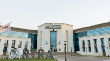 الهيئة التنظيمية للاتصالات تكشف طرق التهرب من رسوم أجهزة الهواتف المحمولة