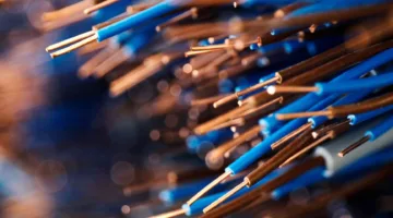 الهيئة السعودية للمقاولين: ارتفاع بنسبة 1.3% في أسعار معظم أنواع الكابلات الكهربائية خلال يونيو