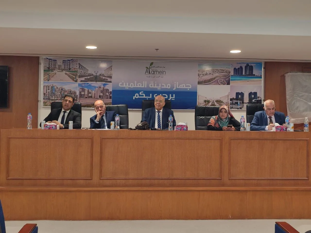 الهيئة العمرانية تقيم ورشة عمل لتطوير الاستثمار في العلمين الجديدة والقرى السياحية الهيئة العمرانية تقيم ورشة عمل لتطوير الاستثمار في العلمين الجديدة والقرى السياحية