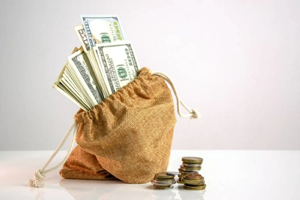 الين الياباني ينخفض قبل انتخابات الأحد والدولار يحتفظ بمكاسبه الأسبوعية الين الياباني ينخفض قبل انتخابات الأحد والدولار يحتفظ بمكاسبه الأسبوعية