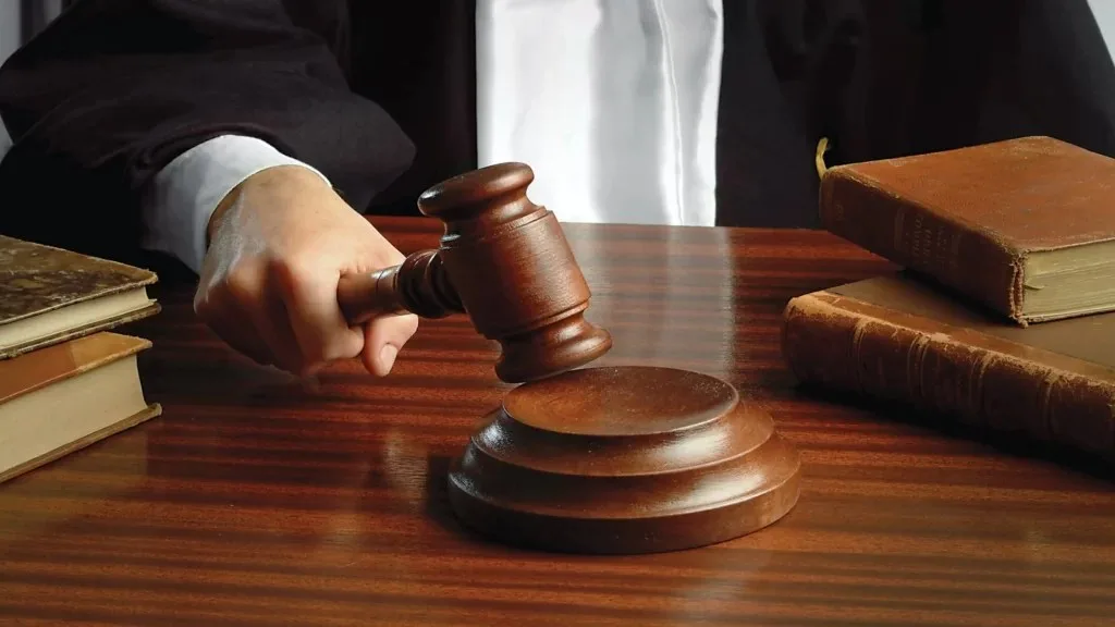 اليوم.. استئناف مرافعة الادعاء في محاكمة 21 متهماً في قضية “الخلايا الإرهابية متعددة الأنواع” اليوم.. استئناف مرافعة الادعاء في محاكمة 21 متهماً في قضية “الخلايا الإرهابية متعددة الأنواع”