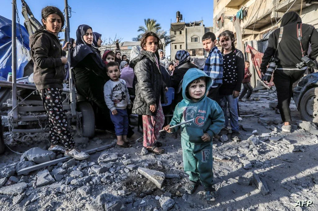 انتشار مرض التهاب السحايا بين أطفال غزة