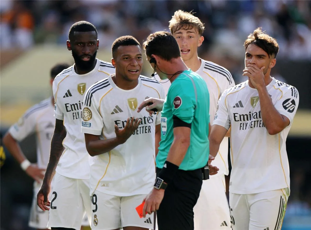 انتكاسة جديدة لمهاجم ريال مدريد قد تسرع من خروجه. انتكاسة جديدة لمهاجم ريال مدريد قد تسرع من خروجه.