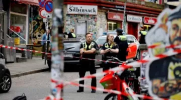 “انحراف عن طريقه”.. مصرع 4 أفراد في حادث قطار بألمانيا