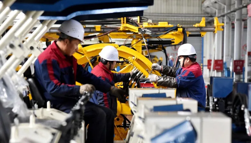 انخفاض الأرباح الصناعية في الصين بنسبة 1.8% خلال النصف الأول من عام 2025 انخفاض الأرباح الصناعية في الصين بنسبة 1.8% خلال النصف الأول من عام 2025