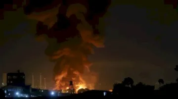 انفجارات قوية غير واضحة تضرب إيران مع مزاعم غير رسمية ضد إسرائيل