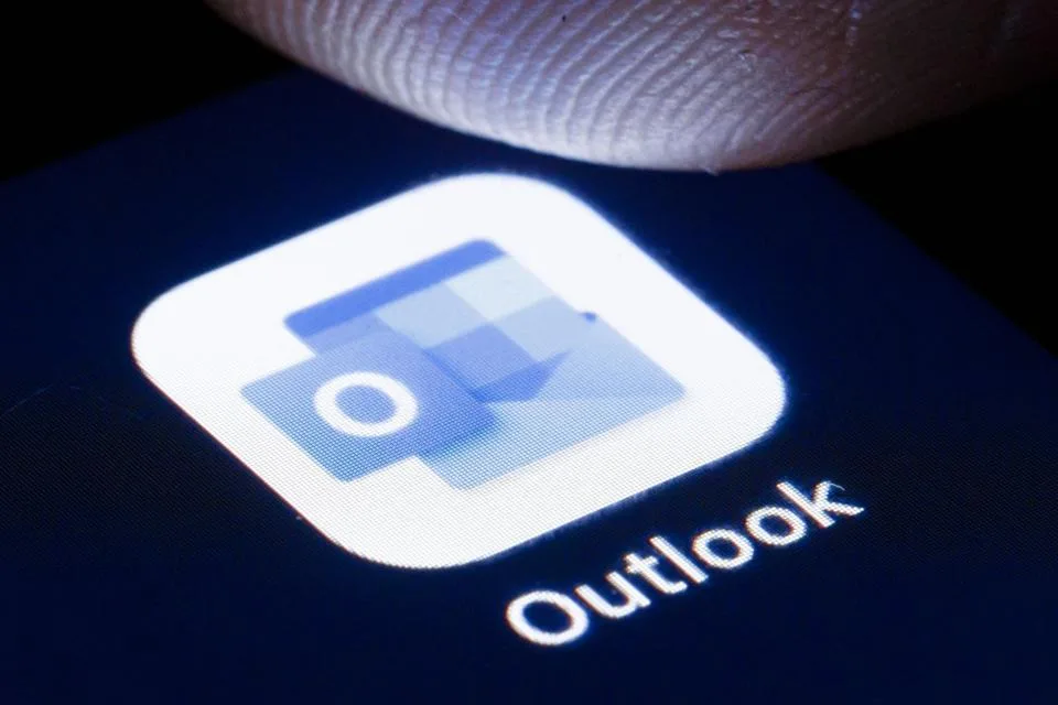 انقطاع غير متوقع في خدمات Outlook يؤثر على ملايين المستخدمين في جميع أنحاء العالم انقطاع غير متوقع في خدمات Outlook يؤثر على ملايين المستخدمين في جميع أنحاء العالم