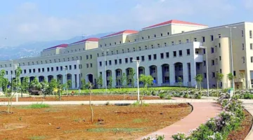 انهيار نظام الانتداب… ما هو مستقبل أساتذة الجامعة؟