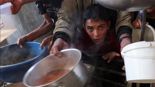 باحث: نتنياهو يخفى إعلاميًا انتهاكاته في غزة للحفاظ على التأييد الغربي