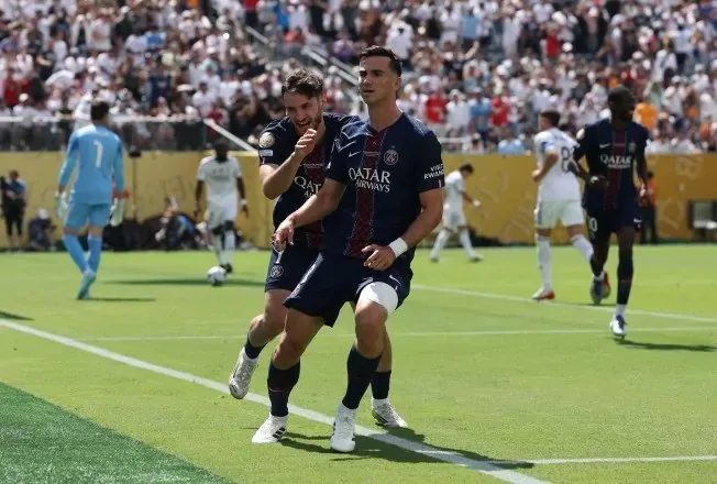 باريس يحقق انتصارًا رباعيًا على ريال مدريد ويتأهل للنهائي باريس يحقق انتصارًا رباعيًا على ريال مدريد ويتأهل للنهائي