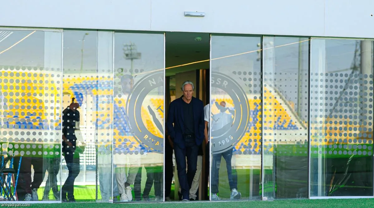 بالأسماء: جيسوس يستبعد أربعة لاعبين من النصر السعودي بالأسماء: جيسوس يستبعد أربعة لاعبين من النصر السعودي