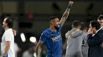 بالتأكيد، هنا إعادة صياغة للعنوان: “نحن الهلال، ونحن المجد”
