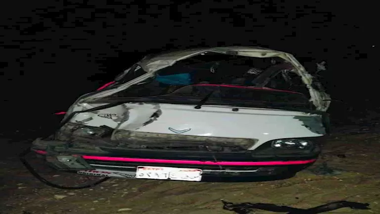 بالتفاصيل.. وفاة طفلة وإصابة 23 فردًا جراء انقلاب ميكروباص على طريق “قفط – ا” بالتفاصيل.. وفاة طفلة وإصابة 23 فردًا جراء انقلاب ميكروباص على طريق “قفط – ا”