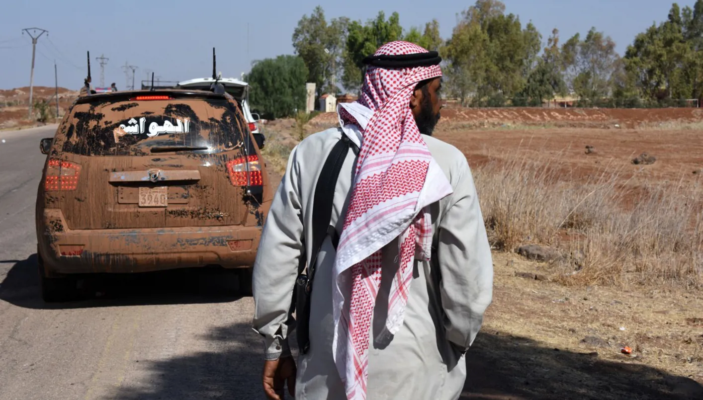 بالفيديو – القبائل السورية ترفع حالة النفير… ما المعلومات المتاحة عنها وعن تأثيراتها في المنطقة؟ بالفيديو – القبائل السورية ترفع حالة النفير… ما المعلومات المتاحة عنها وعن تأثيراتها في المنطقة؟