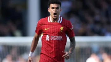 بايرن ميونخ يواصل خطواته نحو التعاقد مع لويس دياز من ليفربول.