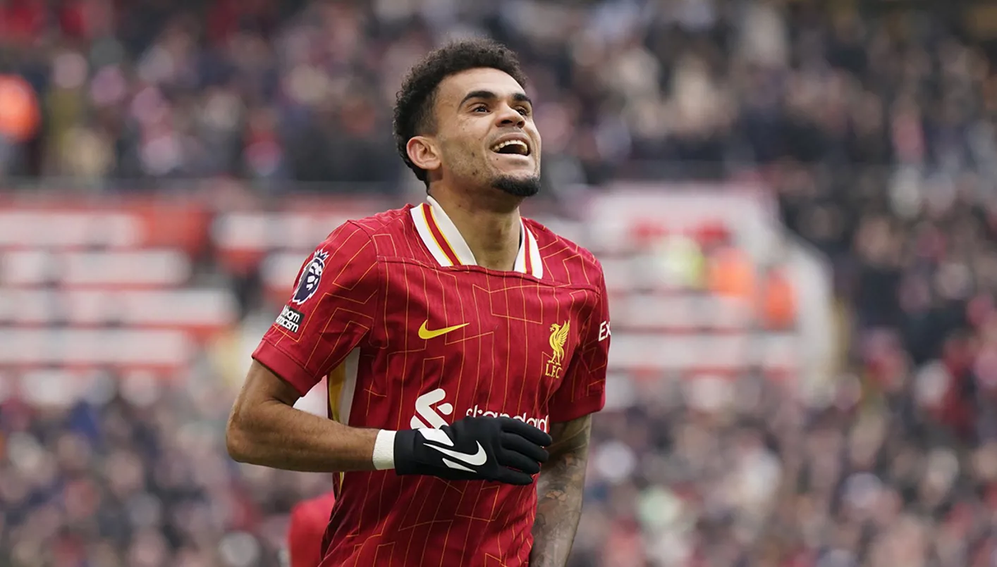 بايرن ميونيخ يتعاقد رسمياً مع لويس دياز من ليفربول