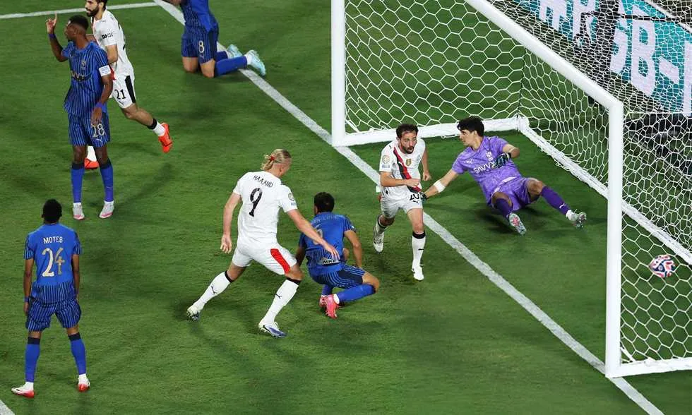 بث مباشر لكأس العالم للأندية – مانشستر سيتي (1)-(0) الهلال.. محاولات الفريق الأزرق