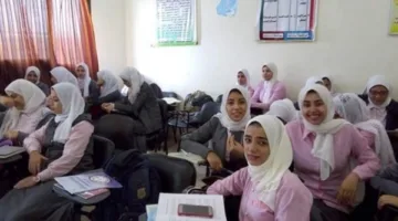 بدء قبول الطلبات في المدارس الثانوية الفنية للتمريض لعام 2025-2026
