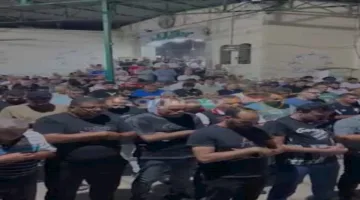 بدموع الدعاء.. بورسعيد تودّع ميمي عبد الرازق إلى موطنه الأخير (فيديو)