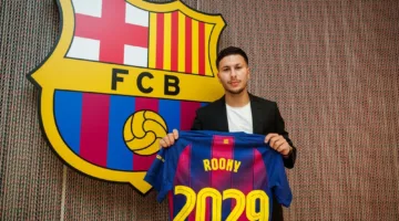 برشلونة الإسباني يتعاقد مع اللاعب روني بردغي حتى عام 2029.