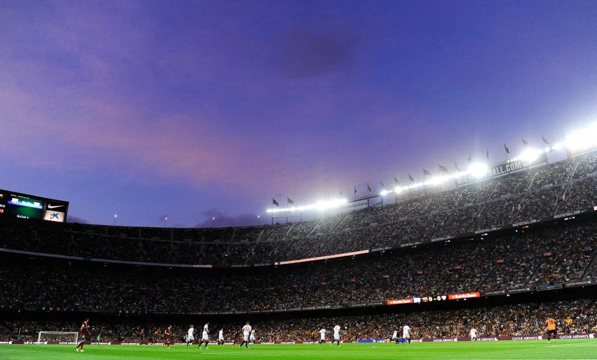 برشلونة يعلن رسميًا موقفه بشأن تنظيم كأس خوان جامبر في كامب نو