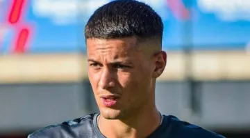 برشلونة يعلن عن انتقال آلان جودوي للإعارة إلى نادي “إستريلا أمادورا” البرتغالي.