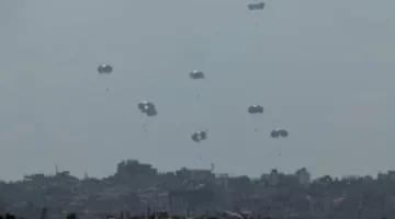 بريطانيا تبدأ إسقاط مساعدات فوق قطاع غزة
