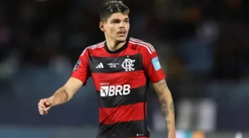 بشرط عرض مُغري.. فلامنجو مستعد لتخلي عن آيرتون لصالح النصر السعودي