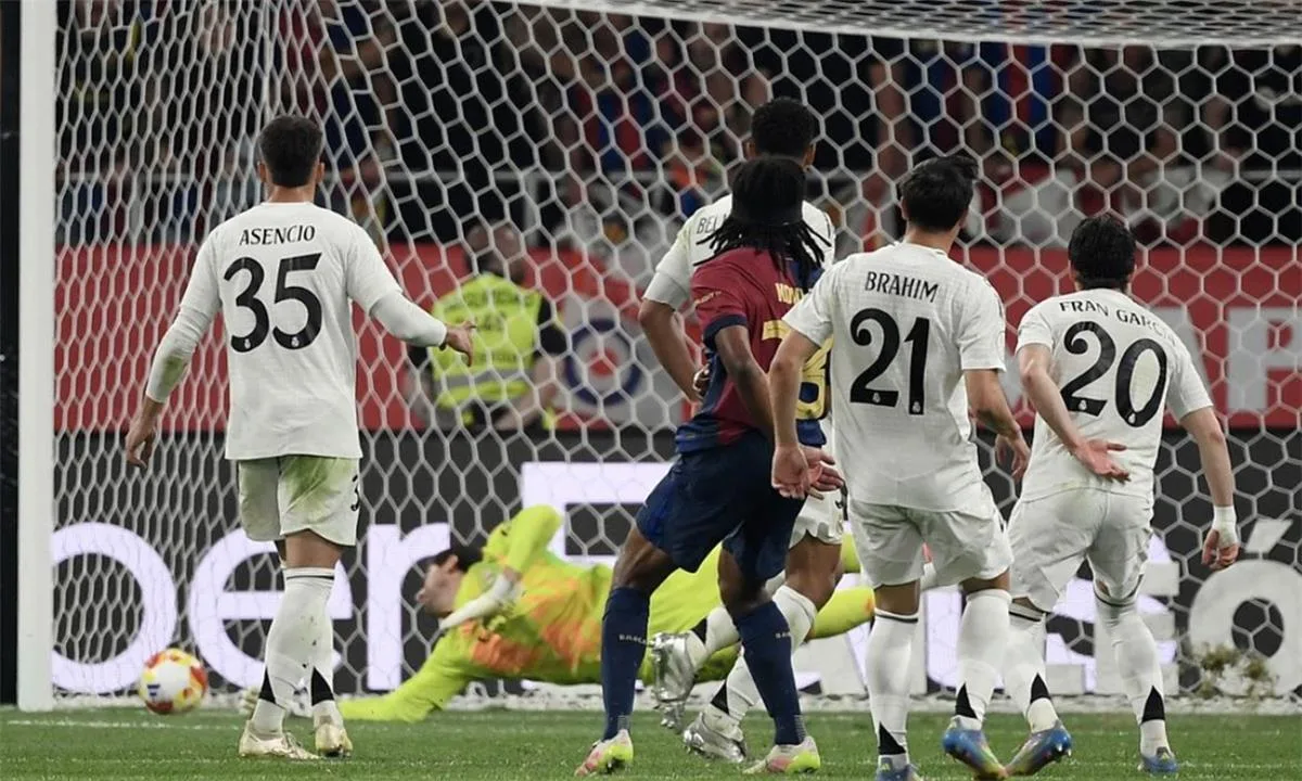 بشروط استراتيجية وخيار إعادة الشراء.. المدافع الواعد لريال مدريد يقترب من الانتقال إلى الدوري الإيطالي. بشروط استراتيجية وخيار إعادة الشراء.. المدافع الواعد لريال مدريد يقترب من الانتقال إلى الدوري الإيطالي.