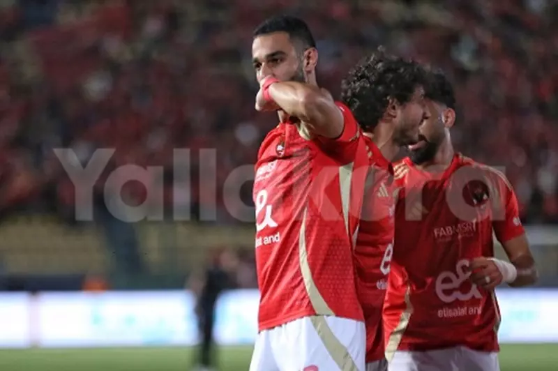بشكل رسمي.. سيراميكا كليوباترا يعلن عن اتفاقه مع عمرو السولية