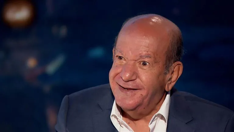 بطرس دانيال يشرح لمصراوي تفاصيل موقع وتوقيت جنازة الراحل لطفي لبيب.