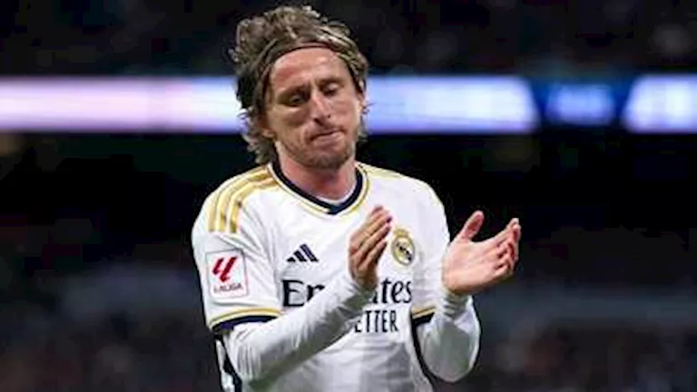 بعد 13 عامًا مع ريال مدريد: إنجازات وإحصائيات لوكا مودريتش