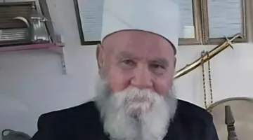بعد إعلان وفاة الشيخ مرهج شاهين… حفيدته: “جدي ما زال حيًا”