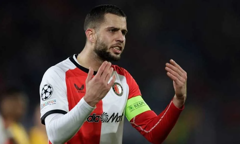بعد اتفاقه مع النصر.. أتلتيكو مدريد يFinalize صفقة هانكو