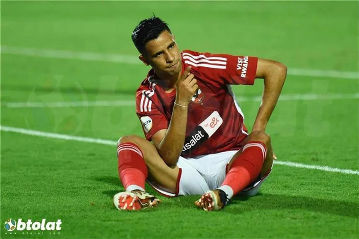 بعد اعتذار اللاعب عن الانضمام إلى سيراميكا كليوباترا.. الأهلي يتخذ قراراً بشأن عرض الوداد لضم رضا سليم. بعد اعتذار اللاعب عن الانضمام إلى سيراميكا كليوباترا.. الأهلي يتخذ قراراً بشأن عرض الوداد لضم رضا سليم.