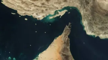 بعد اكتشاف شحنة من الألغام البحرية… هل أظهرت إيران نيتها لإغلاق مضيق هرمز؟