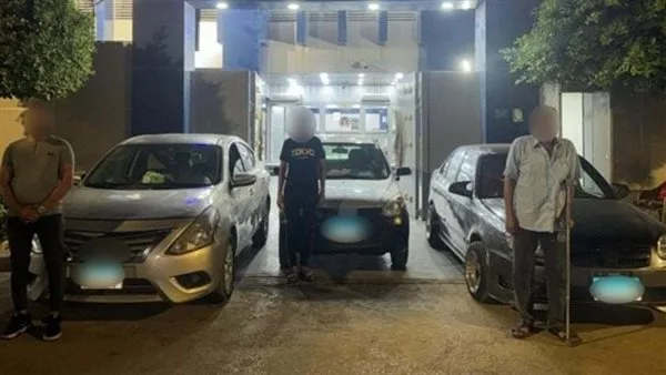 بعد انتشار الفيديو.. القبض على سائقي 3 سيارات بسبب استعراضات متهورة في الجيزة