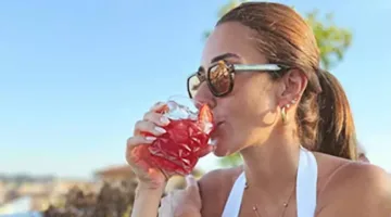 بعد انتهاء شهر العسل.. أحدث إطلالة لأمينة خليل وزوجها في فرنسا