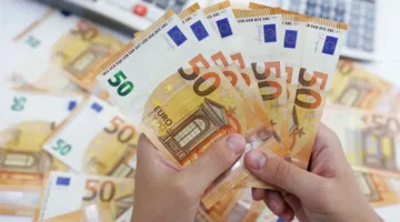 بعد انخفاض استمر أسبوعًا.. تطور غير متوقع في سعر اليورو مقابل الجنيه المصري اليوم