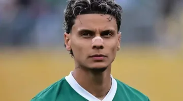 بعد تألقه في كأس العالم للأندية.. روما تسعى مرة أخرى للتعاقد مع نجم بالميراس