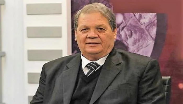 بعد تصريحات الحية.. رئيس السلطة الفلسطينية: مصر من أول الدول الداعمة لفلسطين بعد تصريحات الحية.. رئيس السلطة الفلسطينية: مصر من أول الدول الداعمة لفلسطين