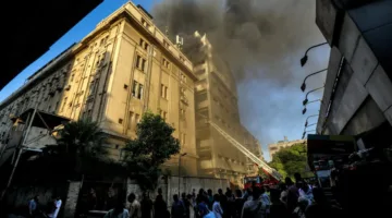 بعد حريق سنترال رمسيس: توقيت استعادة خدمات الإنترنت والاتصالات في مصر