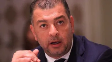 بعد شكوى الأهلي: منع عضو مجلس الزمالك من دخول الملاعب لمدة 3 أشهر وفرض غرامة مالية عليه