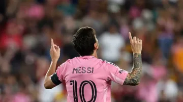 بعد غيابهما عن مباراة “النجوم المتألقين”.. الدوري الأمريكي يعلن عن إيقاف ميسي وألبا