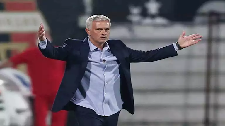 بعد قرار مورينيو غير المتوقع.. هل سيتعاقد الزمالك مع فايد؟ بعد قرار مورينيو غير المتوقع.. هل سيتعاقد الزمالك مع فايد؟
