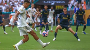 بعرض وحيد… كيف استثمر ريال مدريد في التعاقد المبكر مع أرنولد؟