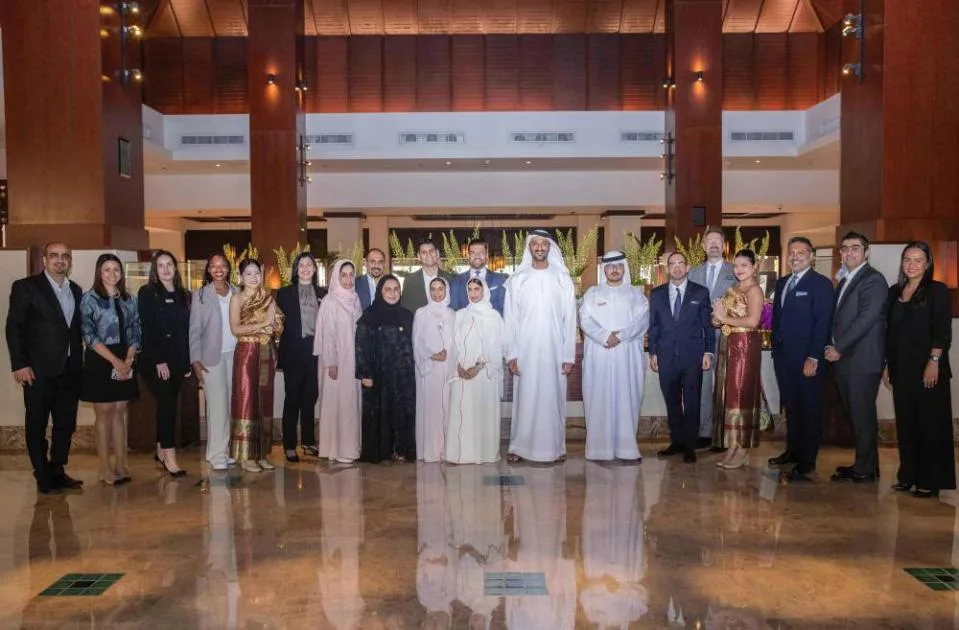 بن طوق: القطاع الخاص كمسهم رئيسي في تطوير السياحة بن طوق: القطاع الخاص كمسهم رئيسي في تطوير السياحة